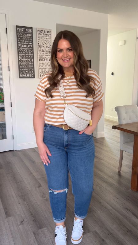 Mom jeans, curvy denim, spring outfit, how to style mom jeans, jeans and a tshirt, Target, casual ootd, midsize

Jeans, 32
Shirt, large
Blue sweatshirt, medium
Leggings, large

#LTKVideo #LTKstyletip #LTKmidsize