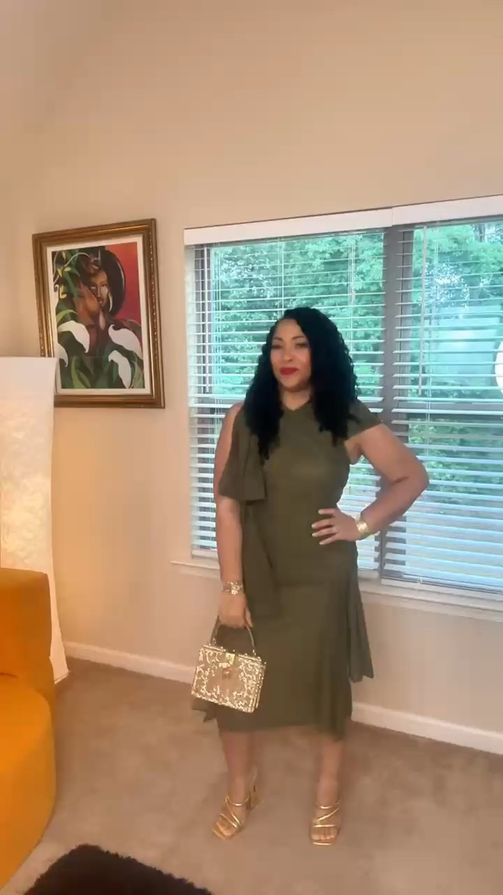 GRWM to go to the Southeastern Awards. I want nominated for alright but my friend was so I came in my Draped Mesh Midi Dress, gold shoes, accessories and this gold Verano Hill bag to EAT! #genxootd #grwm #fitcheck #fashiontiktok #ootd.Olive Midi dress https://bit.ly/4eiq8CzVerano Hill baghttps://bit.ly/goldhandbag

#LTKootd #LTKgrwm #LTKMidsize