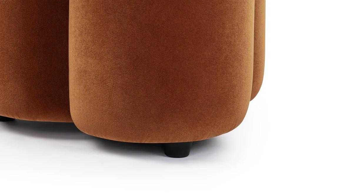 Pia | Interior Icons