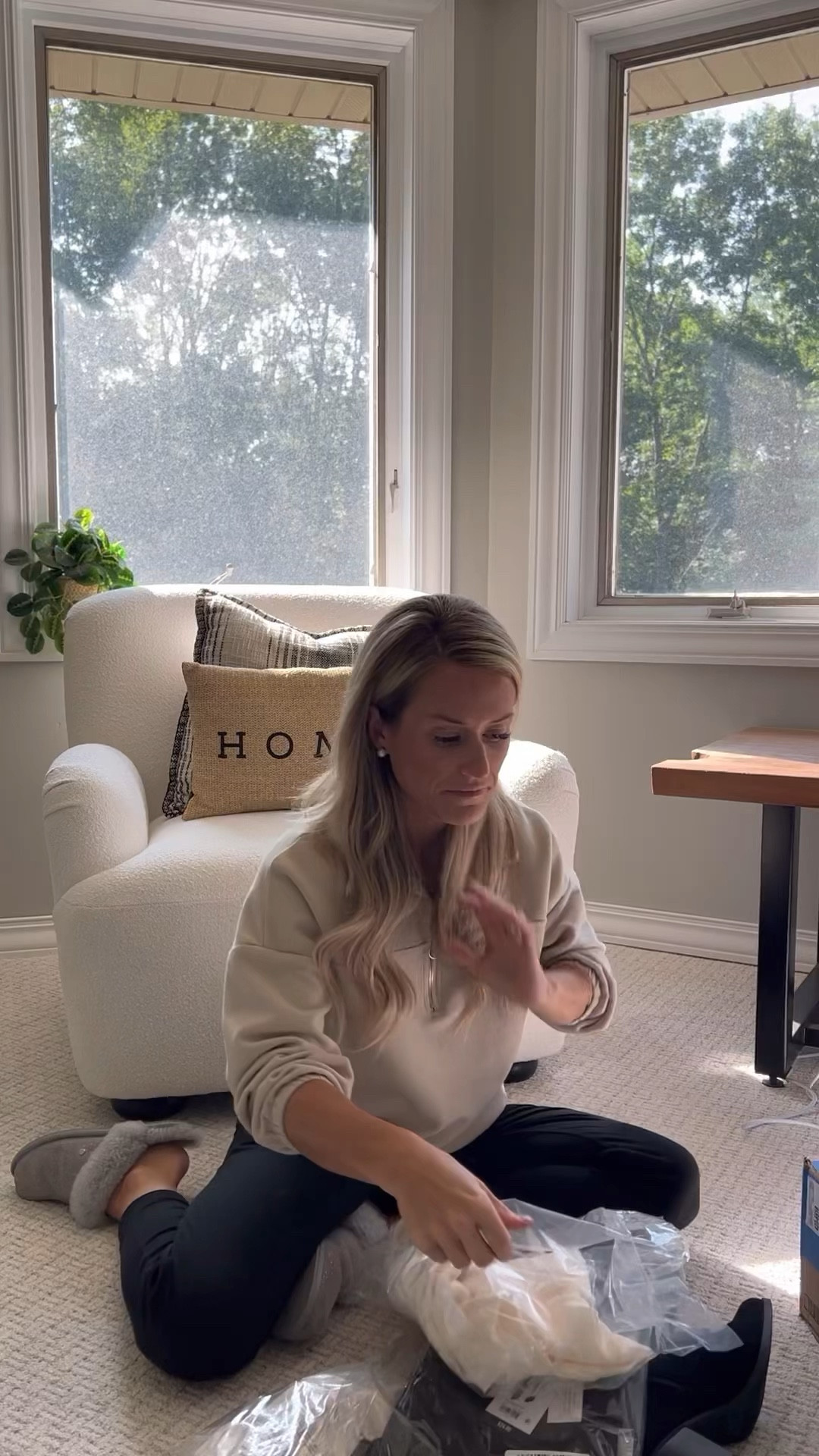 Unbox Walmart clothing with me
Vests
Denim vest
Boots 
Fall fashion 

#LTKFindsUnder50 #LTKVideo #LTKSeasonal