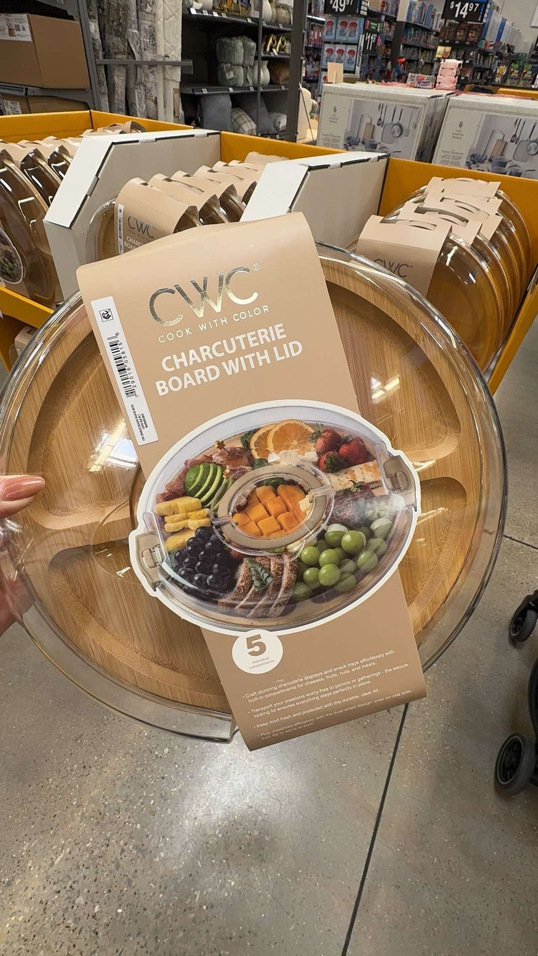 Early Black Friday Deal 🤝

Charcuterie to go! If you’re hosting or taking something for Thanksgiving, this charcuterie board with lid is perfect!! Less than $12 now, was $33

#LTKHoliday #LTKHome #LTKParties