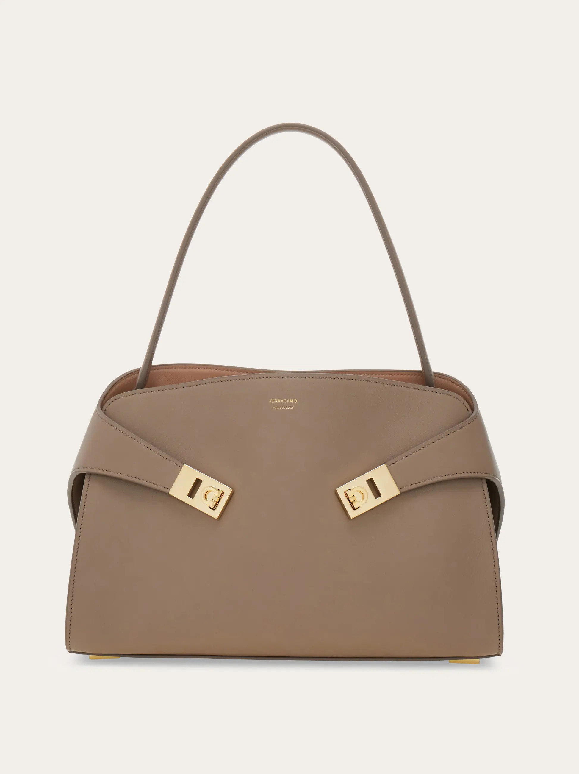 Ferragamo Women Hug Soft shoulder bag (M) Beige | Ferragamo