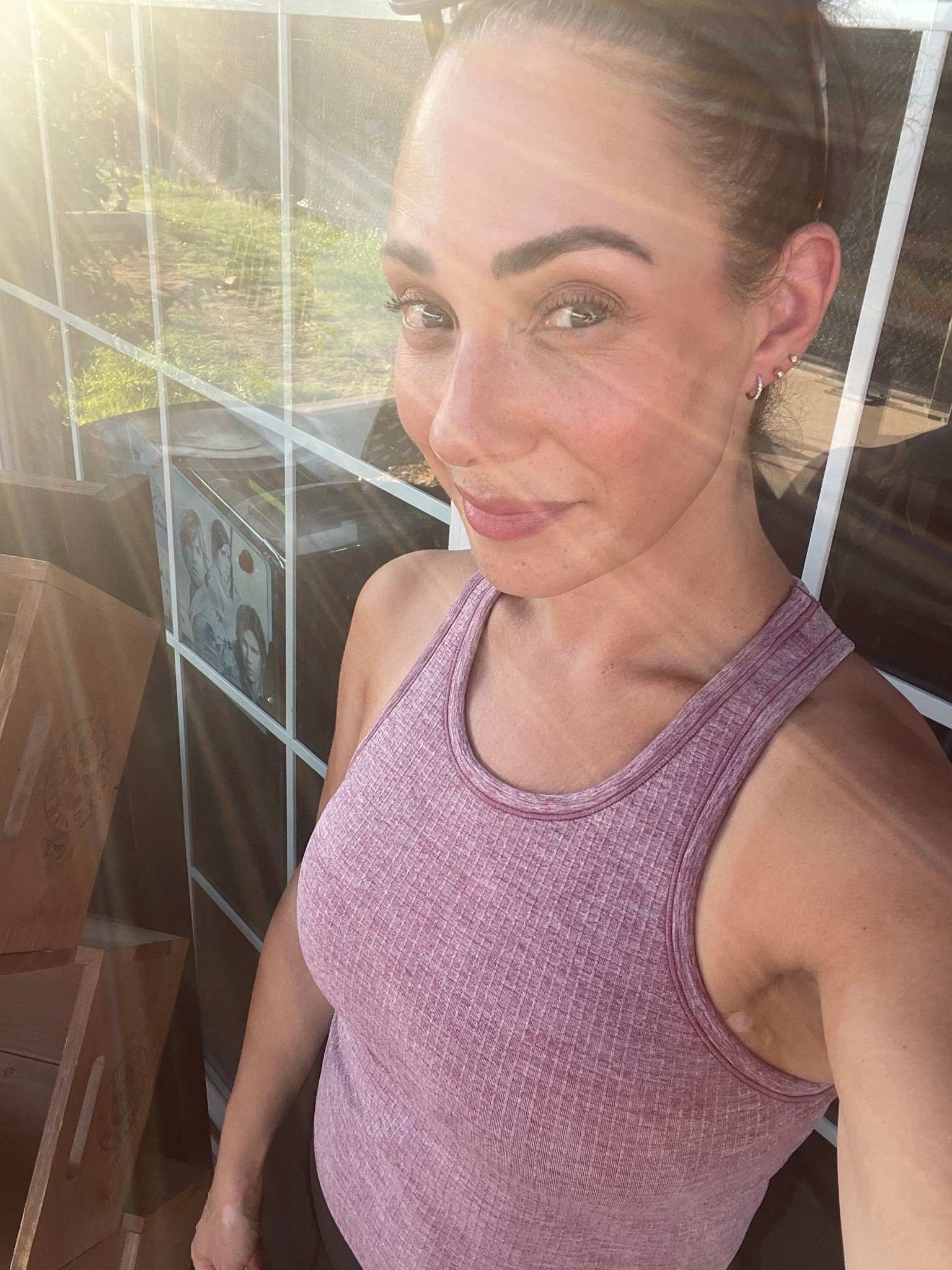 New favorite workout tank with built in cups / bra super supportivee

#LTKOver40 #LTKActive #LTKFindsUnder50