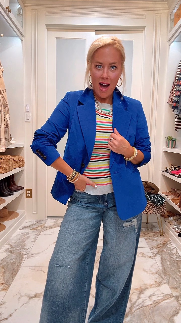 How freakin cute is this outfit omg and it’s all from Walmart’ size small