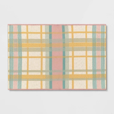 2'x3' Indoor/Outdoor Reversible Plaid Rug Pink - Threshold™ | Target