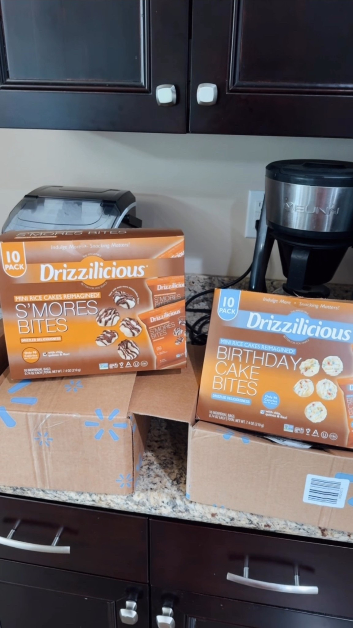 Walmart had these on sale during their “prime” week! Amazon and Walmart sells them! Can only find online and not in store for some reason! #healthysnacks #snackscaloriedeficit 