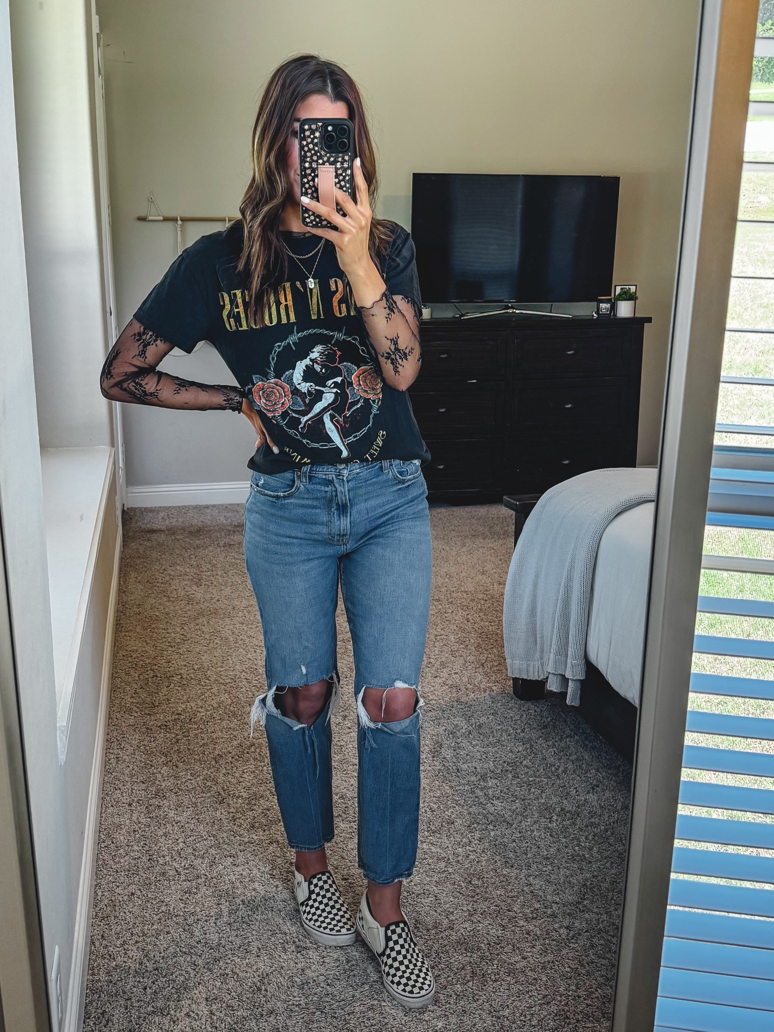 Graphic tee and lace layering top 🤝🏼🤘🏼

#LTKfindsunder50 #LTKstyletip #LTKFestival