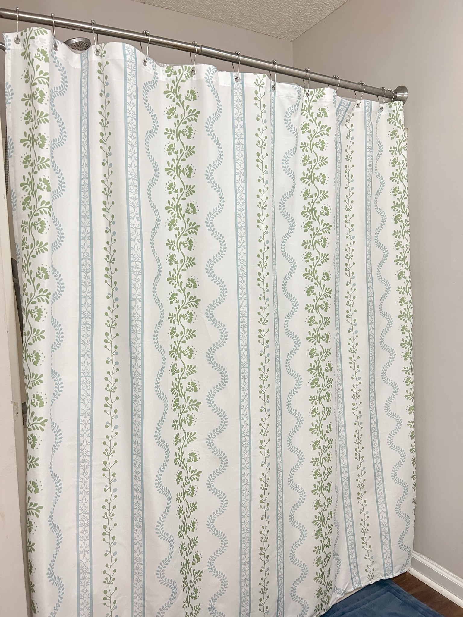 Loving our look for less shower curtain! 🩵