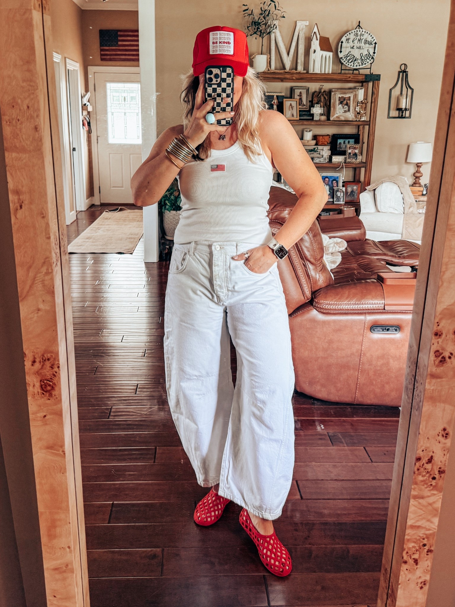 This 🇺🇸 tank is only $5 at Target. I’m obsessed with these barrel jeans. 
Tank - M
Jeans - true to size 
Jelly shoes - true to size 


#LTKOver40 #LTKStyleTip #LTKFindsUnder100