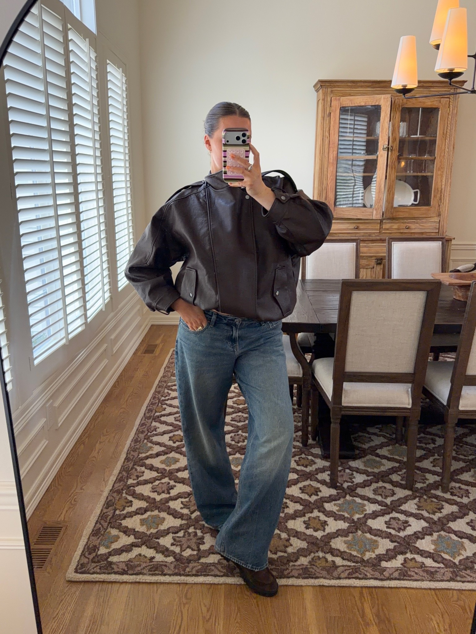 lower rise of my favorite 90’s style jeans I wear size 30 for a slouchy loose fit, brown sweater Large, blue sweater runs oversized I did a Medium. Both are soft and a wool blend. Large in the trench for a nice oversized fit but love that you can cinch it - so flattering!

#bomberjacket #fallstyle #lowrisejeans #lowrise #bresheppard #loafers