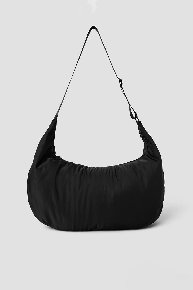 Om The Go Gym Sling Bag - Espresso | Alo Yoga (US)