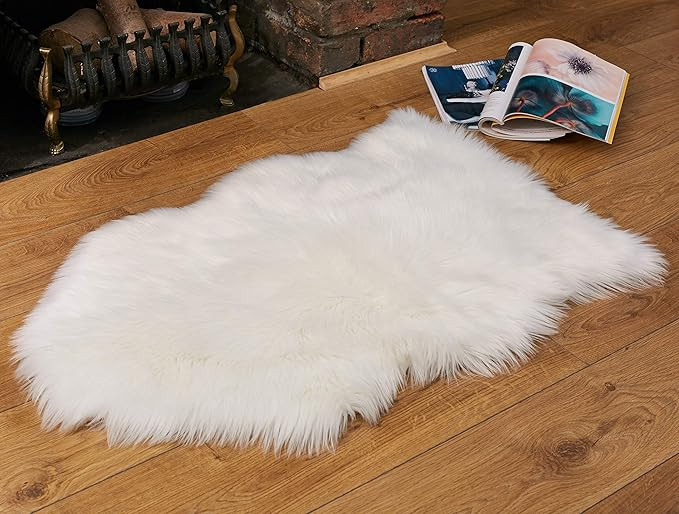 Faux Fur Fluffy Sheepskin Rug for Home Decor - Couch/Chair Covers Furry Area Rug for Living Room/... | Amazon (US)