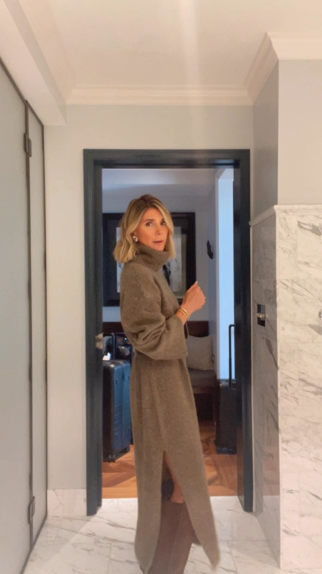 The softest sweater dress - I'm wearing size small 

#LTKStyleTip #LTKFindsUnder100 #LTKSeasonal