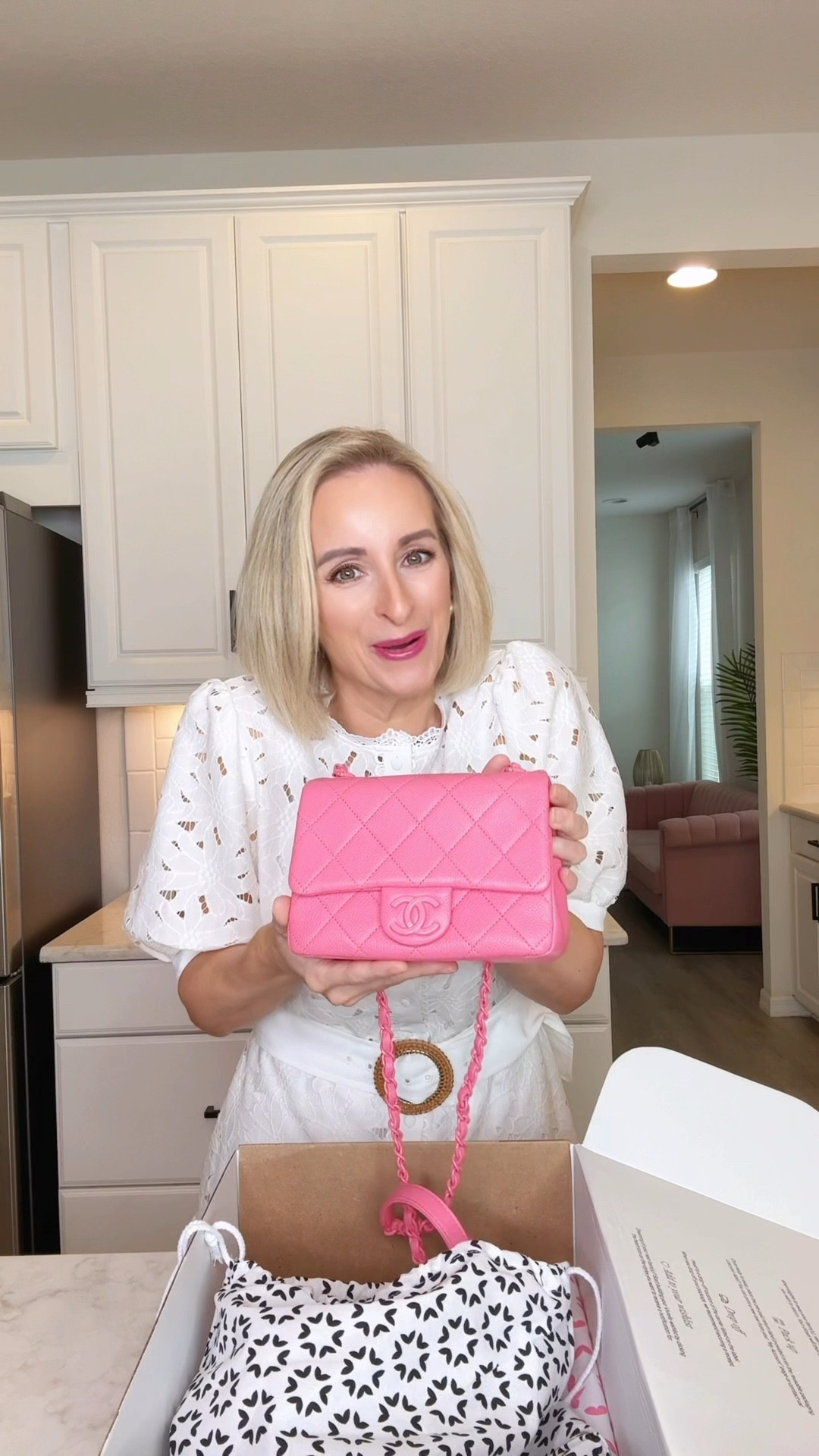 Designer bag moment without having to commit 💖 Loving this pink Chanel bag for spring and how it elevates any outfit. 
Excited that I can switch things up whenever I’m ready to try a new designer color or style! 🌟 Use code JILLDIGIOIA for 1 month free!!


#LTKootd #LTKstorytime