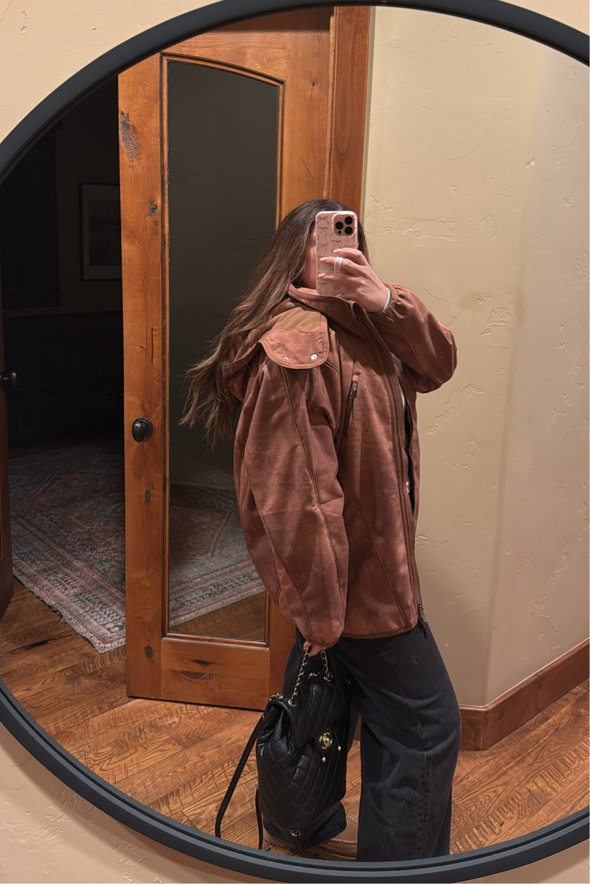 Jacket - small
Long sleeve ribbed - large 
Jeans - curve love 
Uggs are true to size 

#LTKTravel #LTKSeasonal