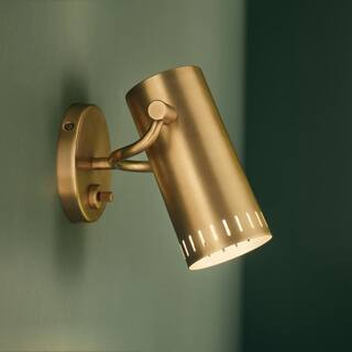 Ruehl 7.25 in. 1-Light Wall Sconce in Lacquered Brass | The Home Depot