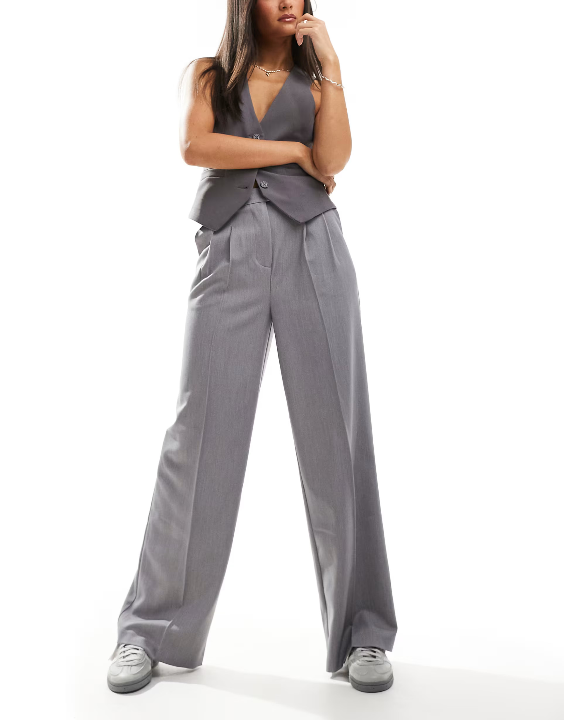 New Look wide leg tailored trousers in light grey | ASOS (Global)
