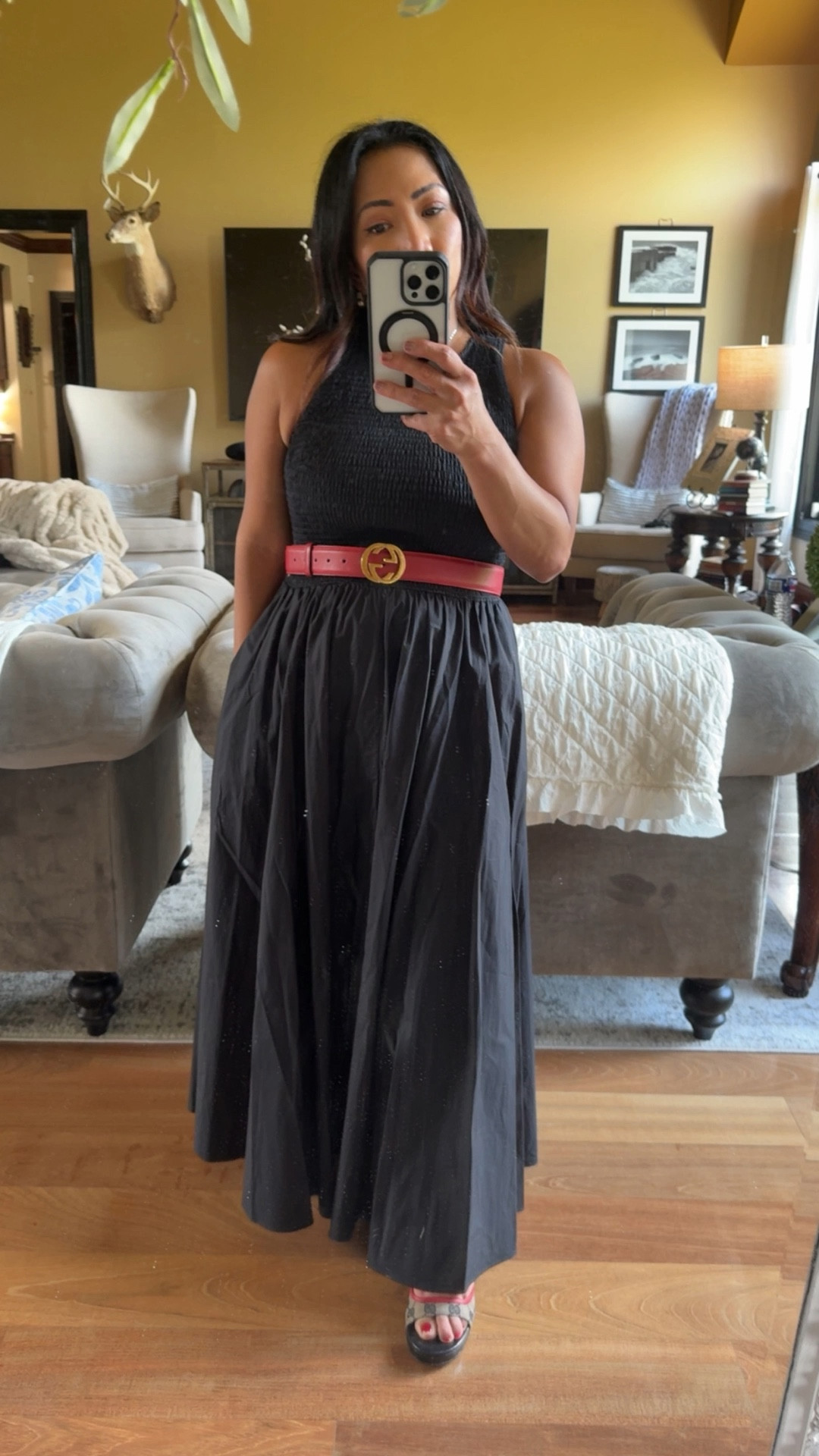 No one talks about how powerful a black midi dress feels.
Effortless glam with zero effort.
Linked on LTK + Amazon 🤍🖤
#OOTD #AmazonStyle #MidiDressVibes

#LTKStyleTip #LTKBeauty #LTKPetite