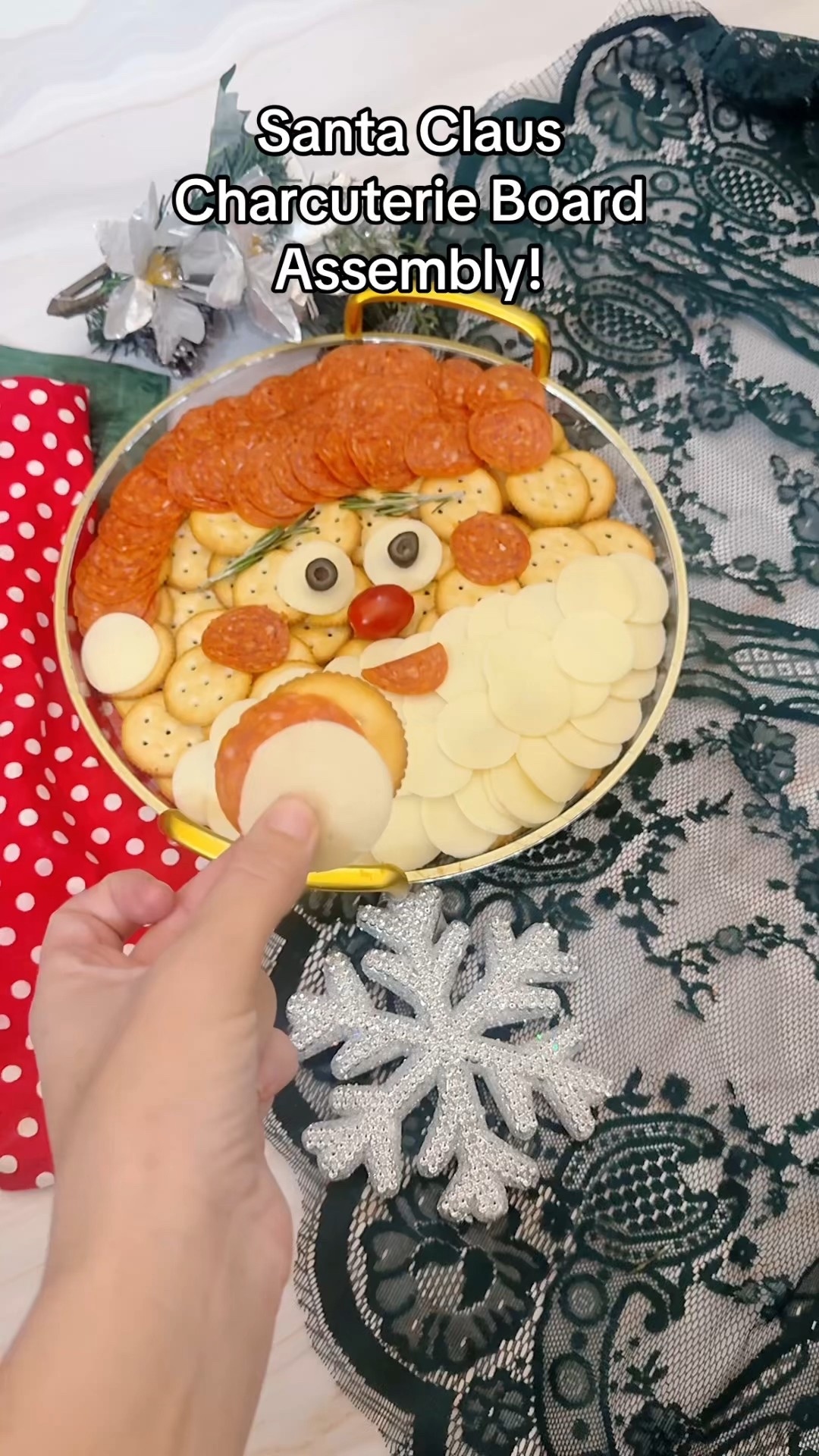 🎅✨ Too cute, too easy! Watch how we transform everyday crackers, mozzarella, pepperoni, olives and rosemary into a jolly Santa-face charcuterie board — perfect for kids, parties or last-minute holiday fun! ❄️🧀🫒 #HolidaySnack #CharcuterieBoard #SantaSnacks

#LTKSeasonal #LTKfoodie #LTKHoliday