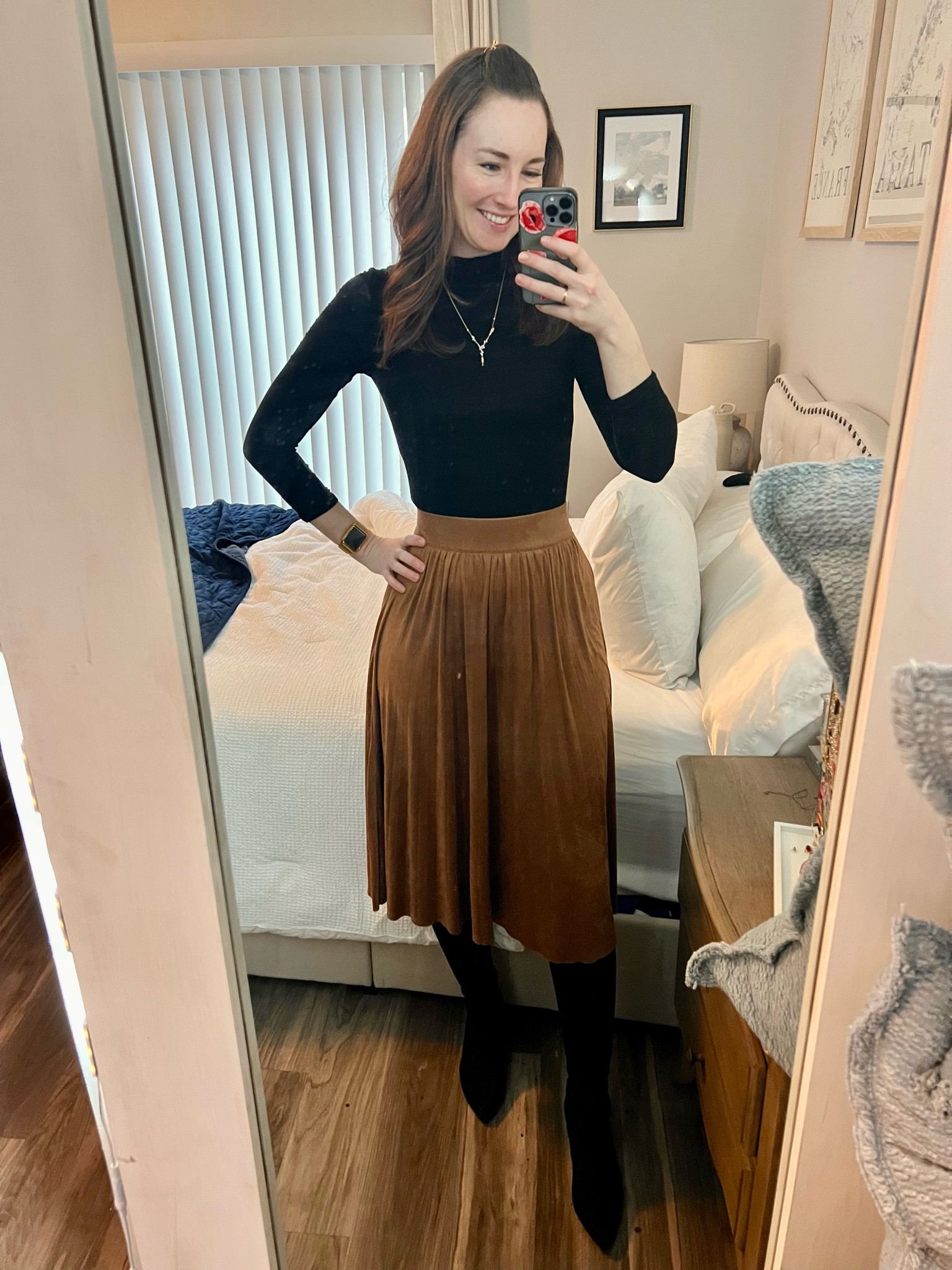 Modest fashion, modest style
 #modestclothing #tznuit #modestfashionblogger #modestoutfit #modestootd #christianmodesty #skirtlove #skirtoutfit #skirtlife #letsbemodest 