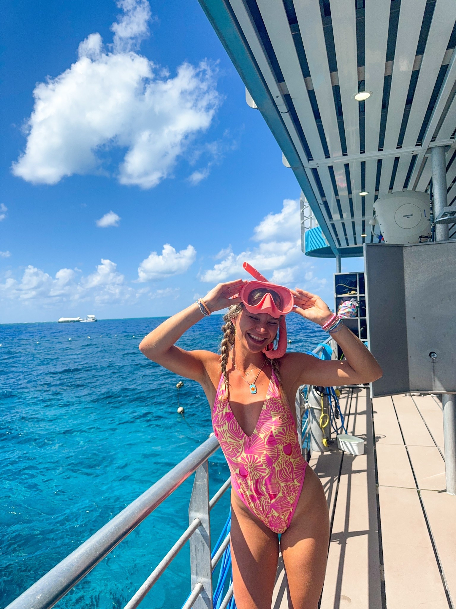 What I wore snorkeling the Great Barrier Reef! 

Swim looks, one piece swim, swim, vacation swimwear, tropical vacation

#LTKSwim #LTKFindsUnder50 #LTKTravel