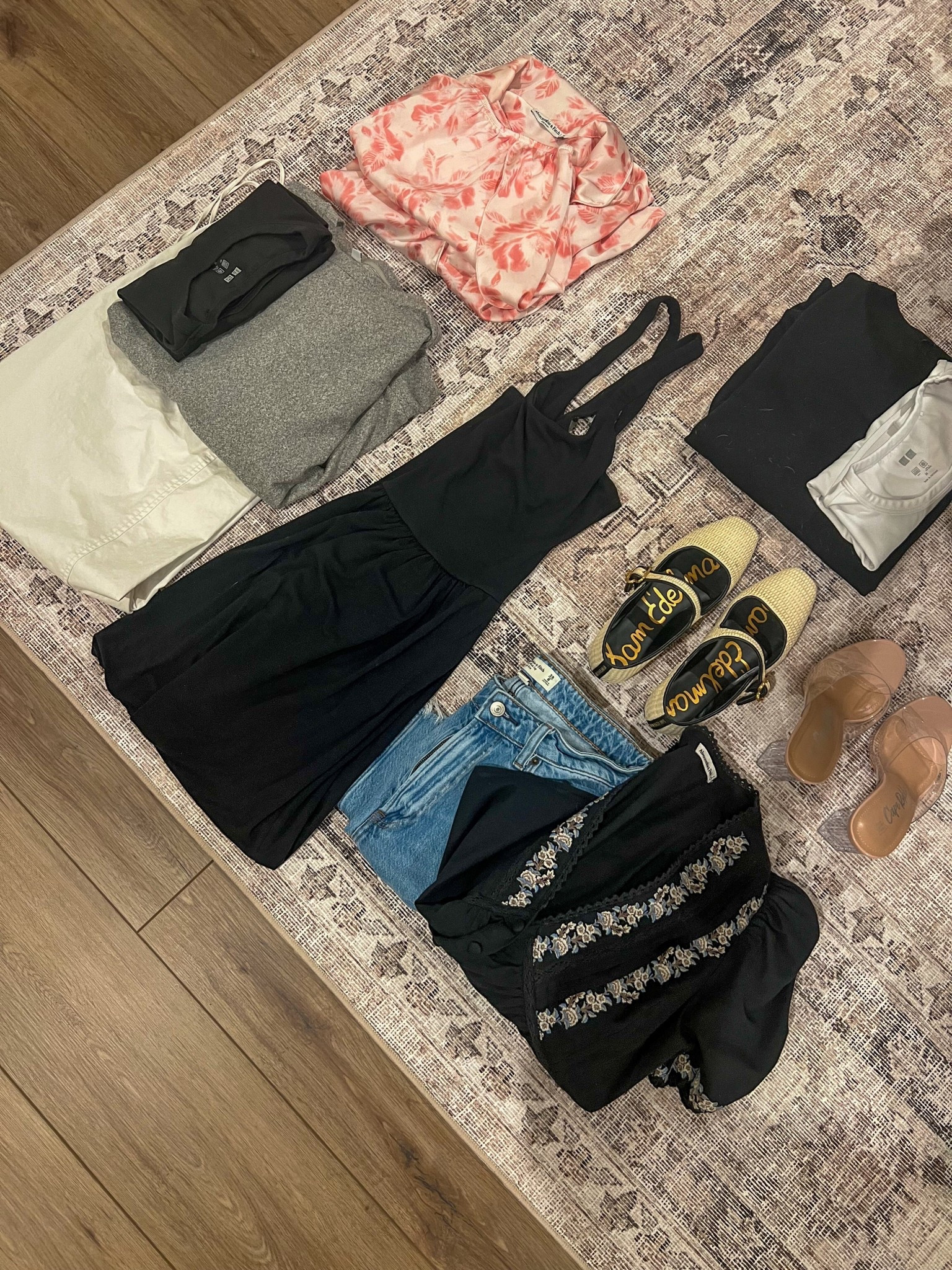 What I packed for wedding weekend in Miami 💖

#LTKSeasonal #LTKootd #LTKTravel