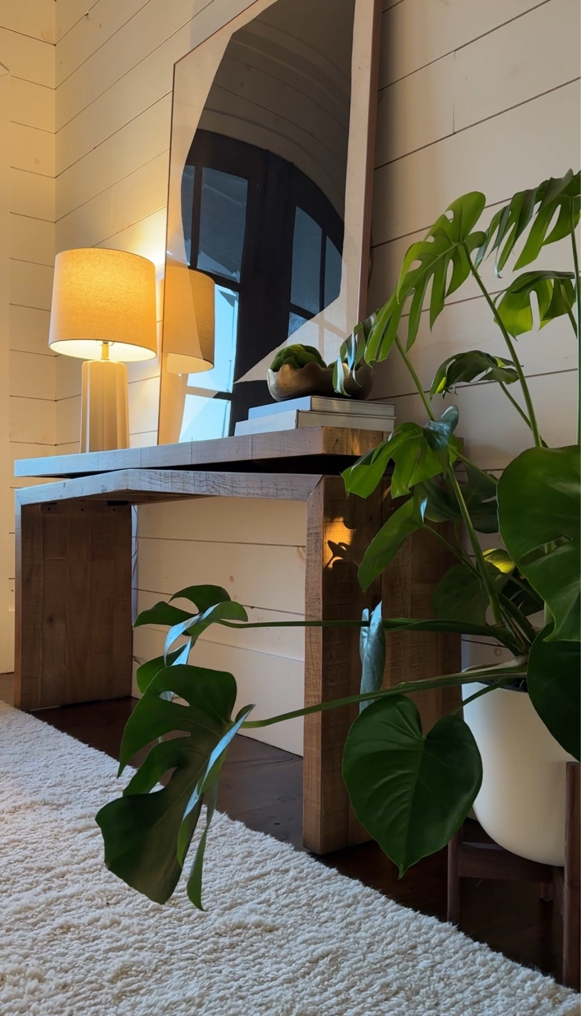 My most fave gorgeous entry console table. @kathykuohome #ad #sponsored

#LTKHome