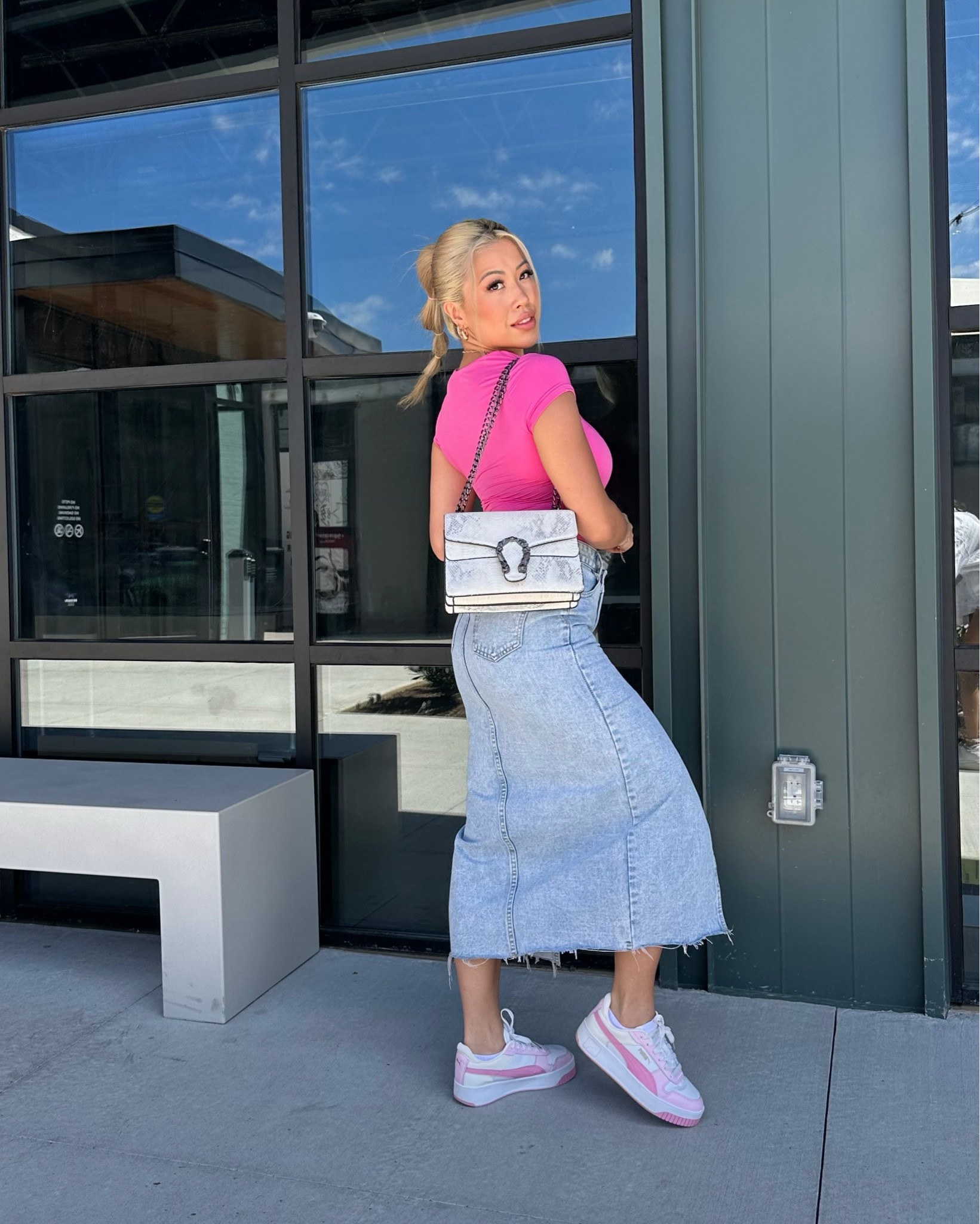 OOTD linked! Pink body suits runs big so if between sizes OR if you like an extra fitted look, size down 🤍

#LTKSaleAlert #LTKFallSale #LTKSeasonal