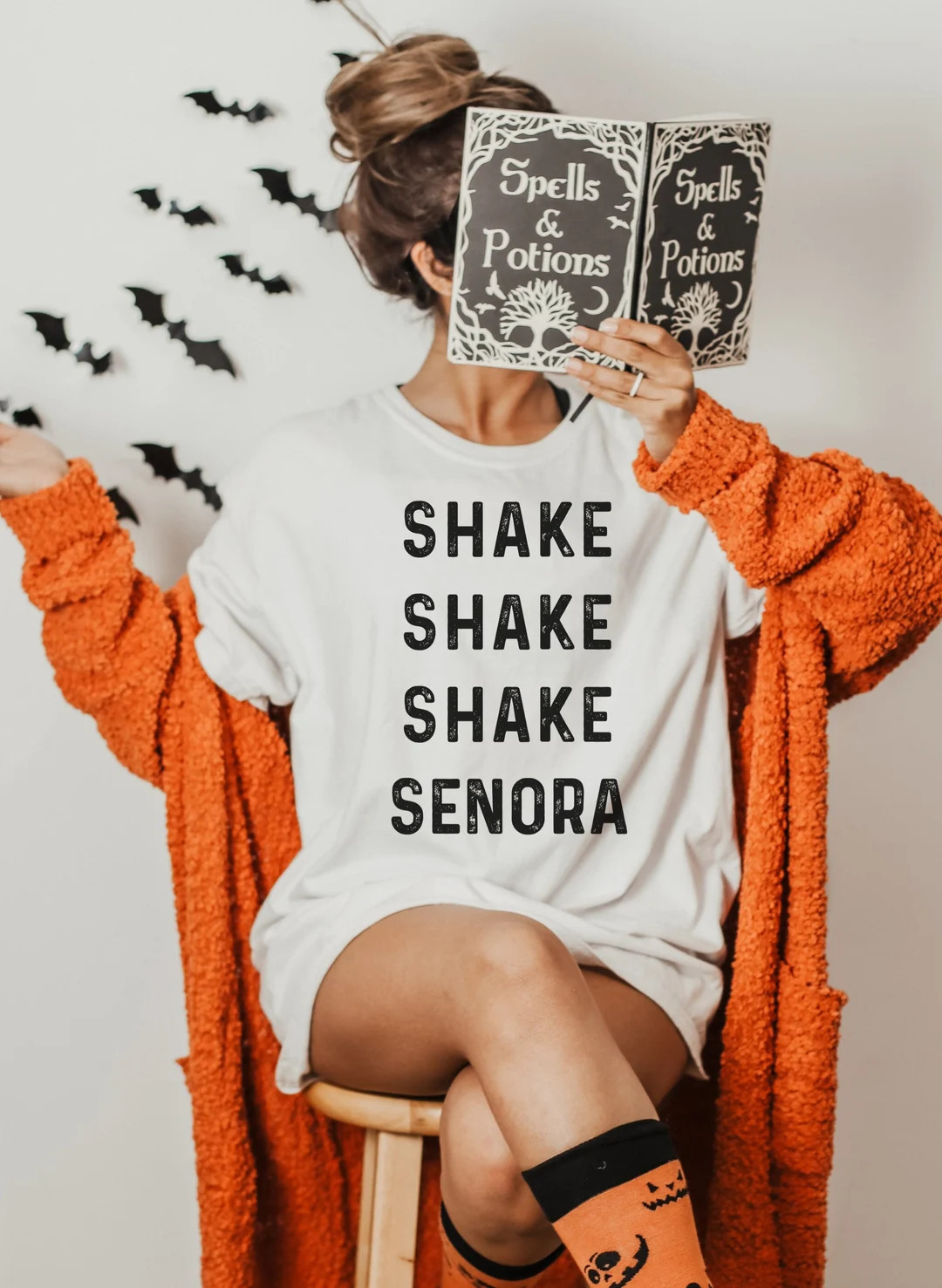 Shake Shake Shake Señora T-shirt, Halloween T-shirt, Halloween Shirt, Fall Shirt, Funny Hallowee... | Etsy (US)
