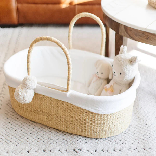 Natural African Moses Basket No Hood Vegan Handle | Plum+Sparrow