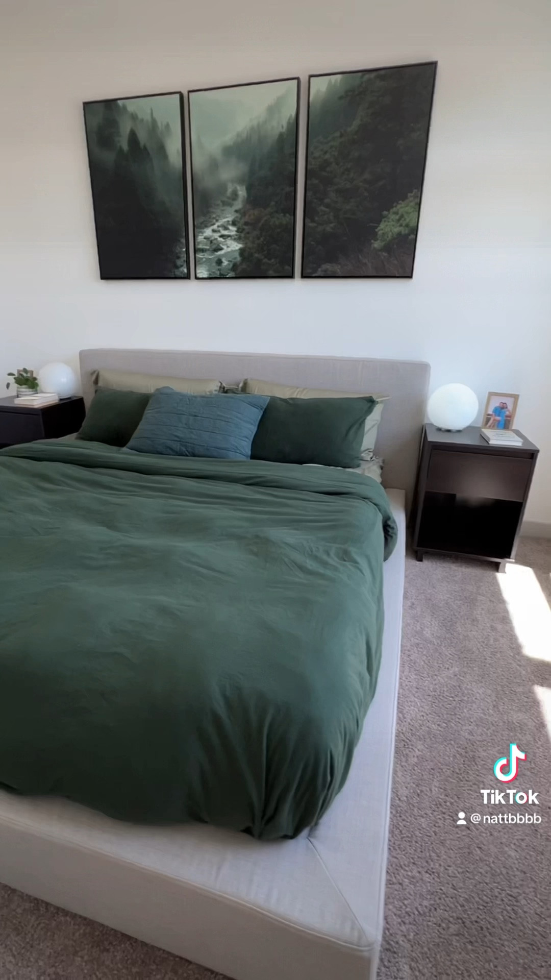 completed bedroom!! 