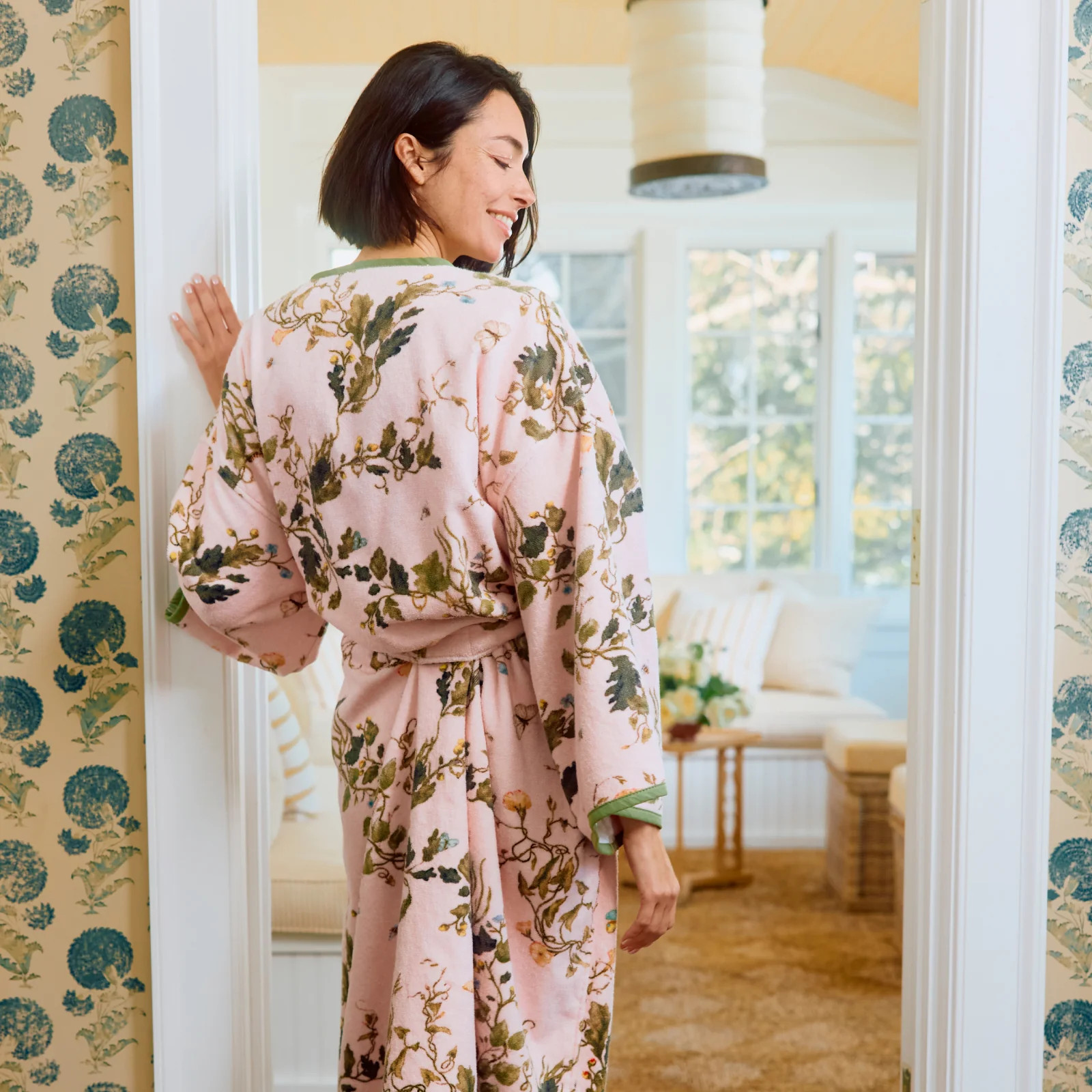 Leah O'Connell x Weezie Women’s Bell Sleeve Plush Robe | Weezie Towels