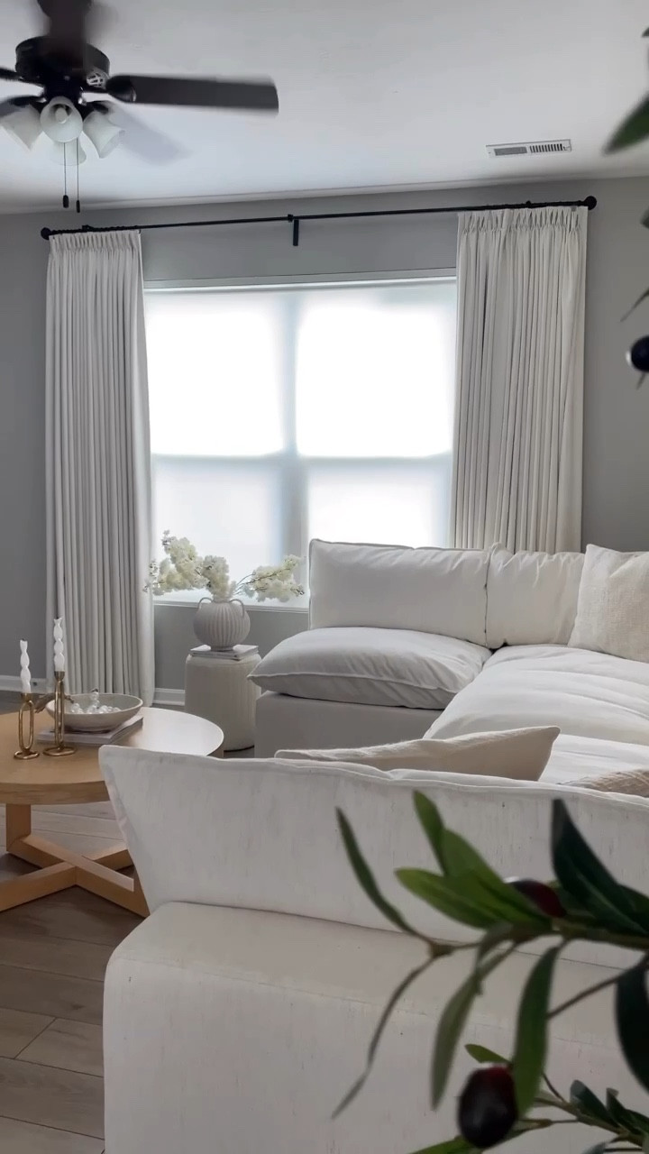 Modular couch#LTKVideo

#LTKHome