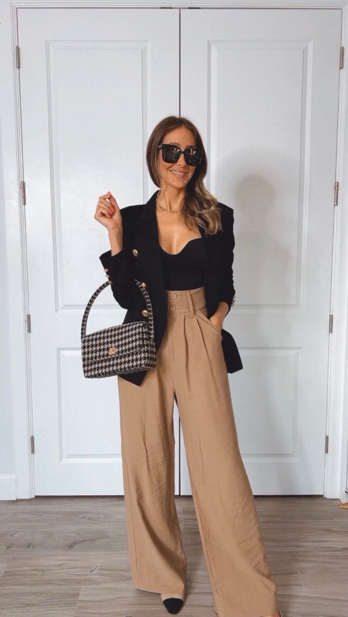 Stylish work outfit that I love, perfect fall colors.
Love this wide leg and this beautiful blazer
Everything fits tts
I’m wearing a size small

#LTKworkwear #LTKstyletip #LTKitbag