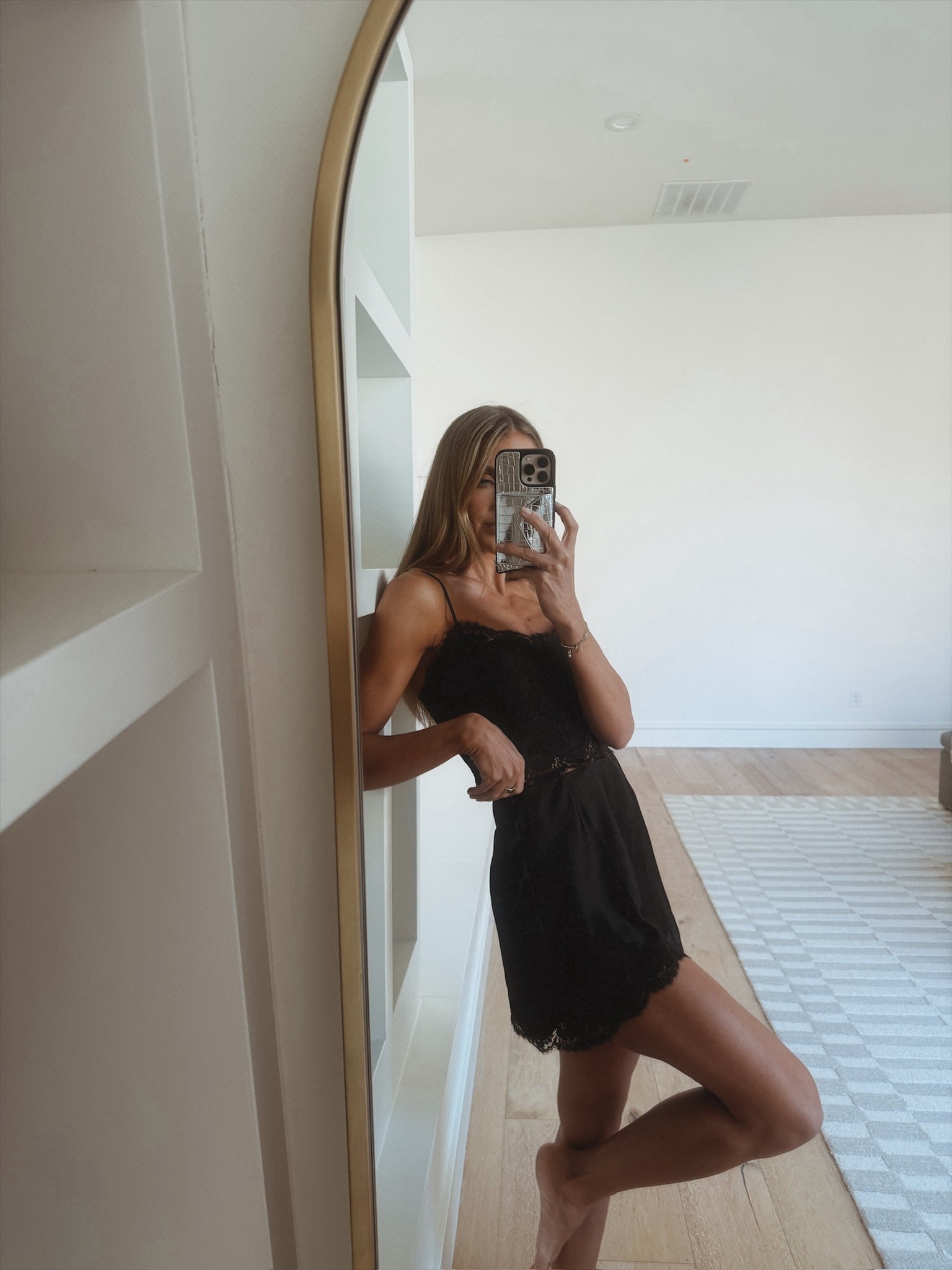 In love with this set from @victoriassecret for a fun Valentine’s Day night out! Linking everything from today’s haul too 🫶🏻 Use code LTK20 for 20% off + free shipping over $35 #VSPartner