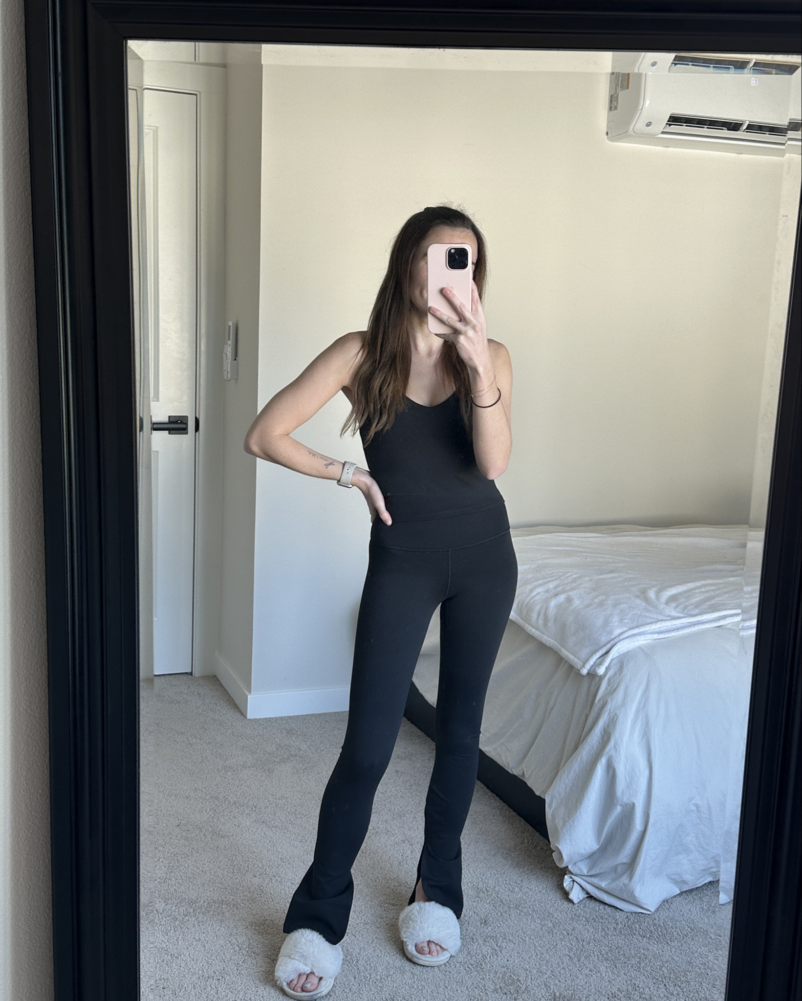 january fabletics selects // comfy athleisure set! wearing xxs in top and bottom / fits tts

#LTKFitness #LTKActive #LTKSaleAlert