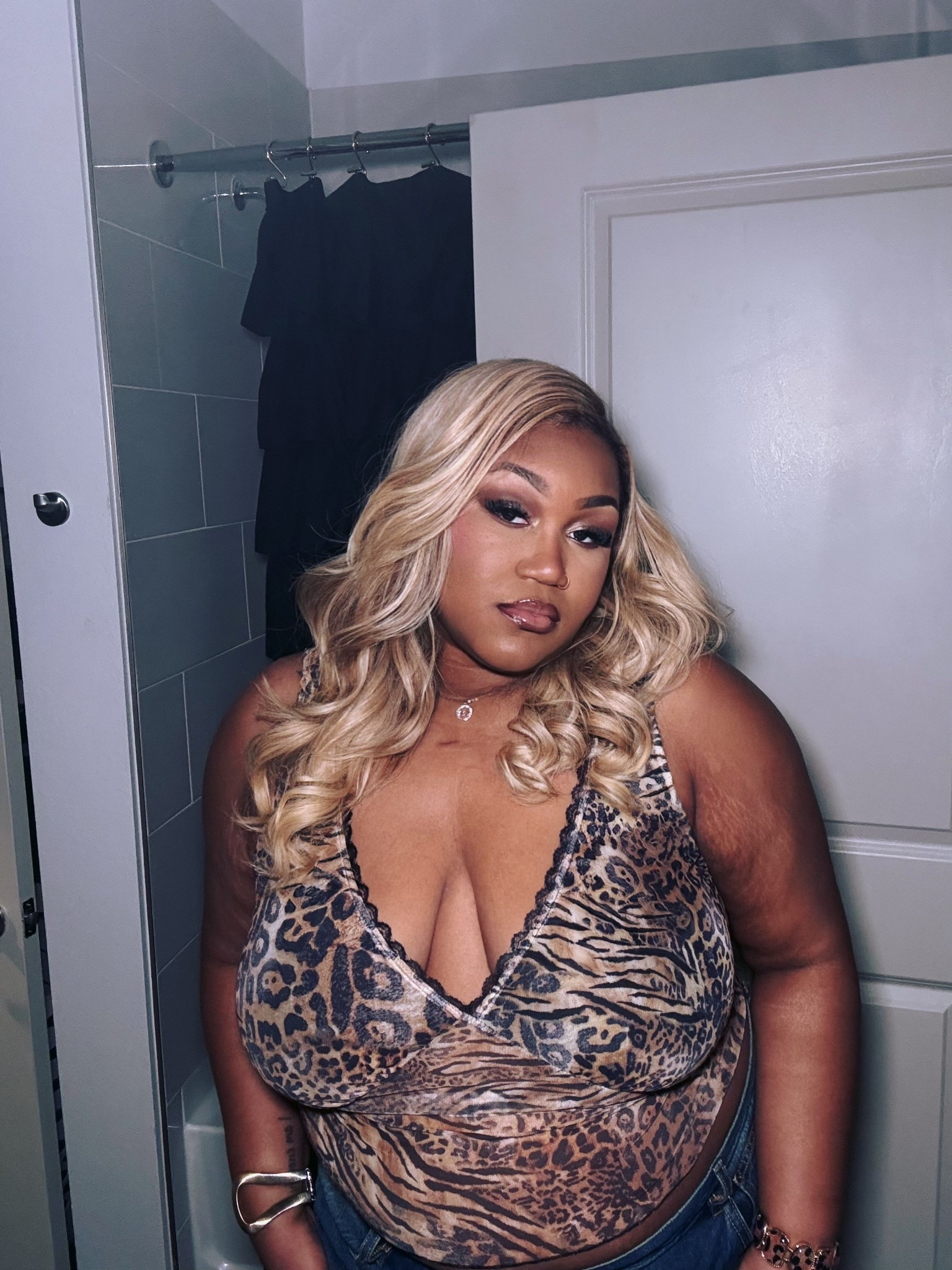 Hot girl 💋

#LTKFestival #LTKootd #LTKPlusSize