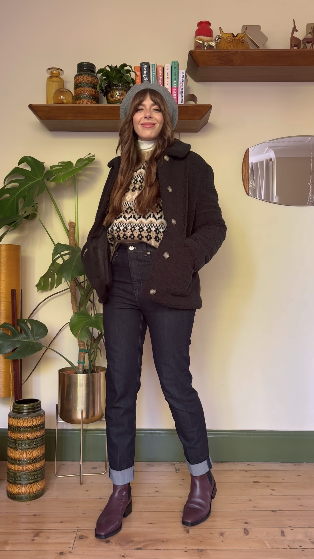 The perfect winter walking kinda outfit. 

#LTKeurope #LTKVideo #LTKSeasonal