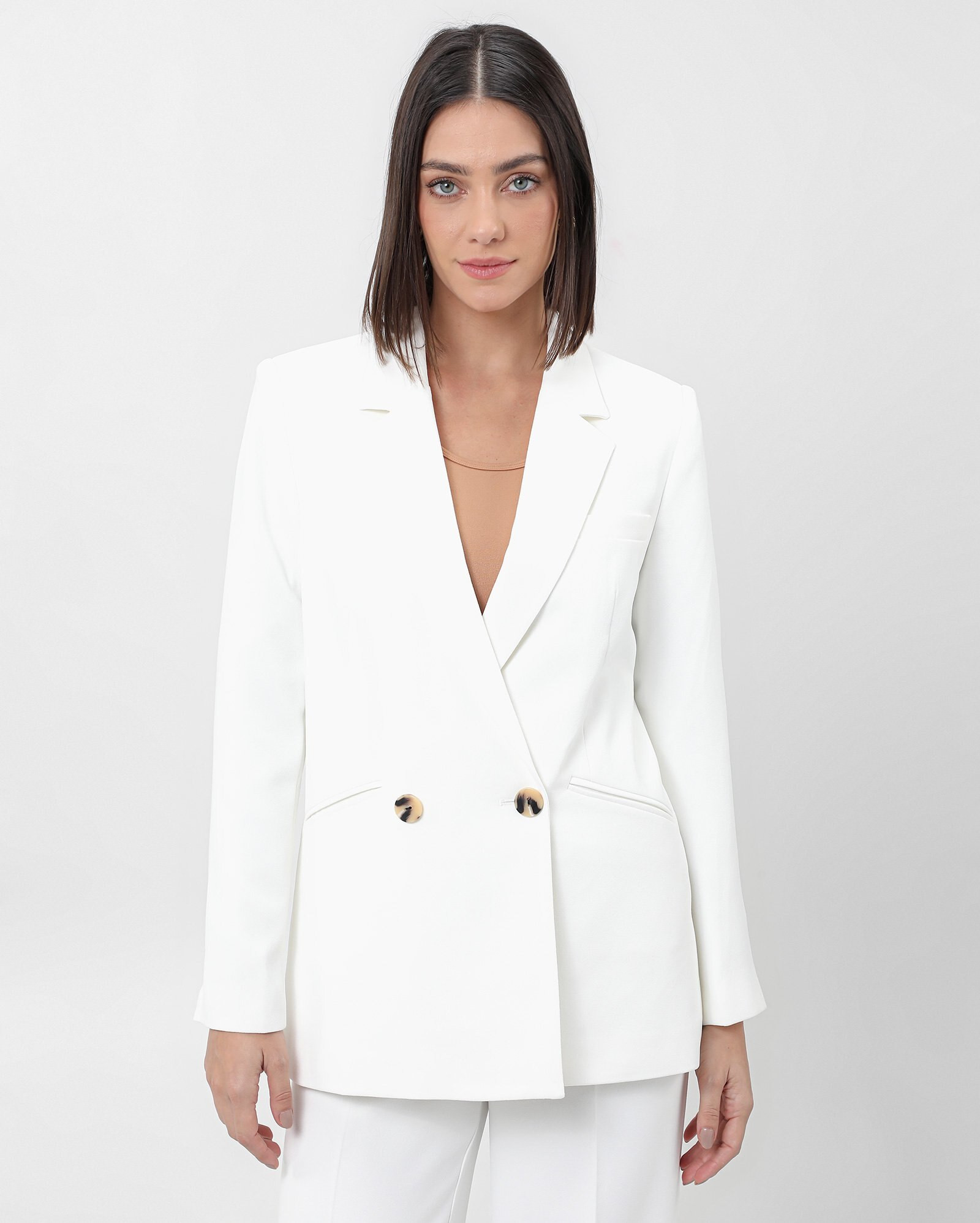 Blazer feminino gola tailleur liso branco | AK by Riachuelo | Riachuelo (BR)