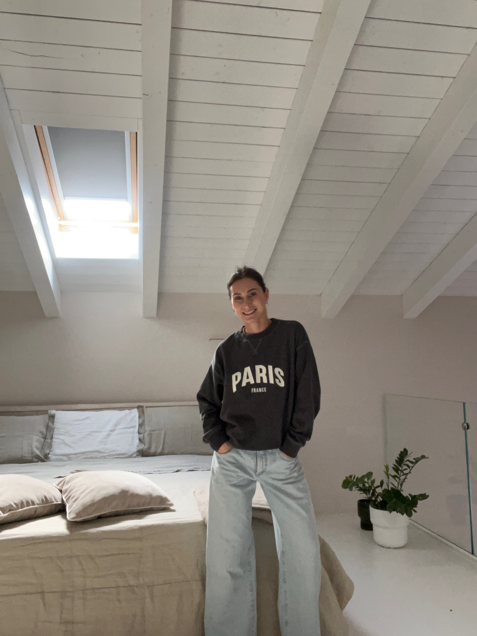 Jeans&Felpa 
Love This combo.


#LTKstyletip #LTKSeasonal