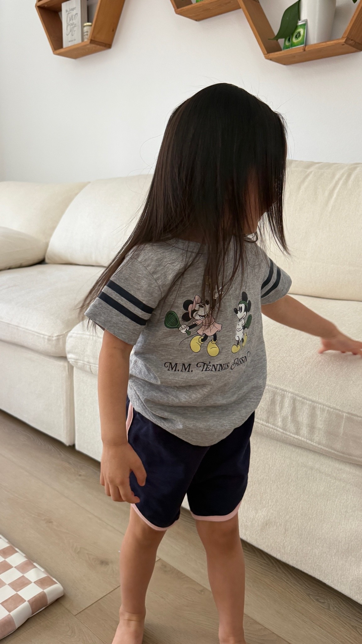 loving our new fits 🐭 such commute loungewear! @monicaandandy 

#toddlerfits #monicaandandy #sponsored #mickeymouse #minniemouse

#LTKmomlife #LTKKids #LTKdayinmylife