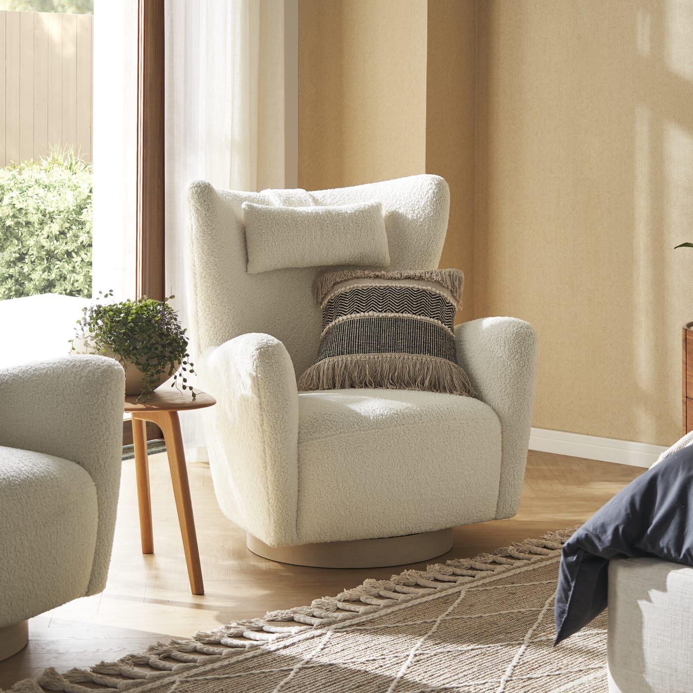 Colette Swivel Armchair | Castlery | Castlery US