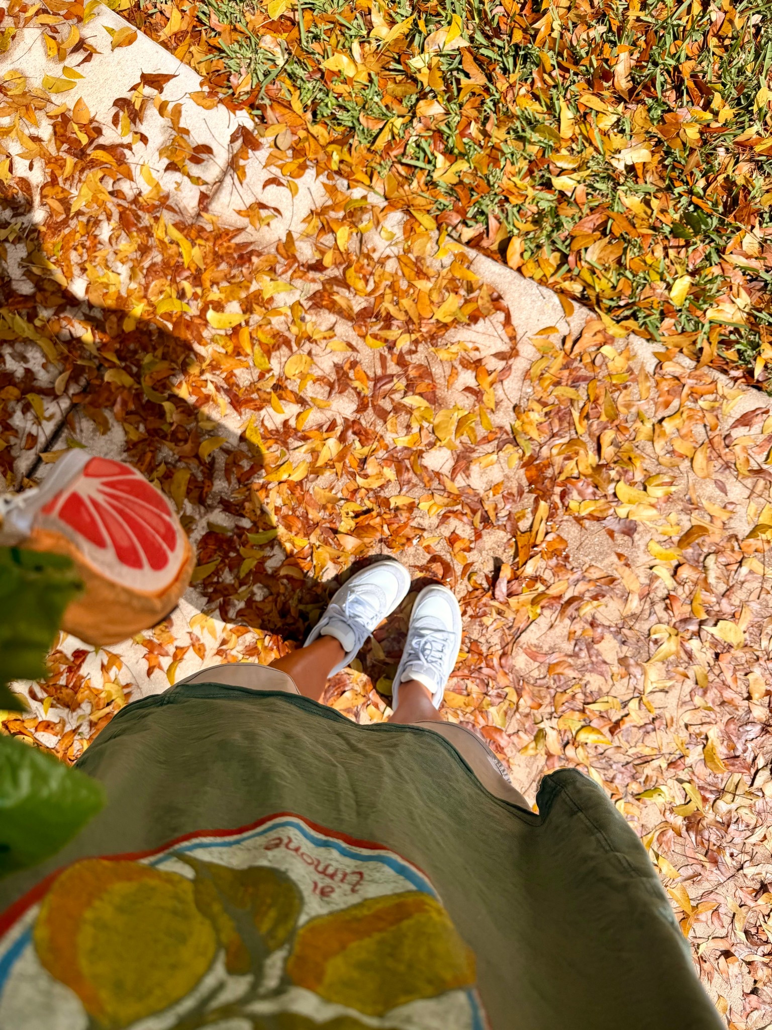 mom fit of the day 🍋🍊

#LTKdayinmylife #LTKmomlife #LTKPetite