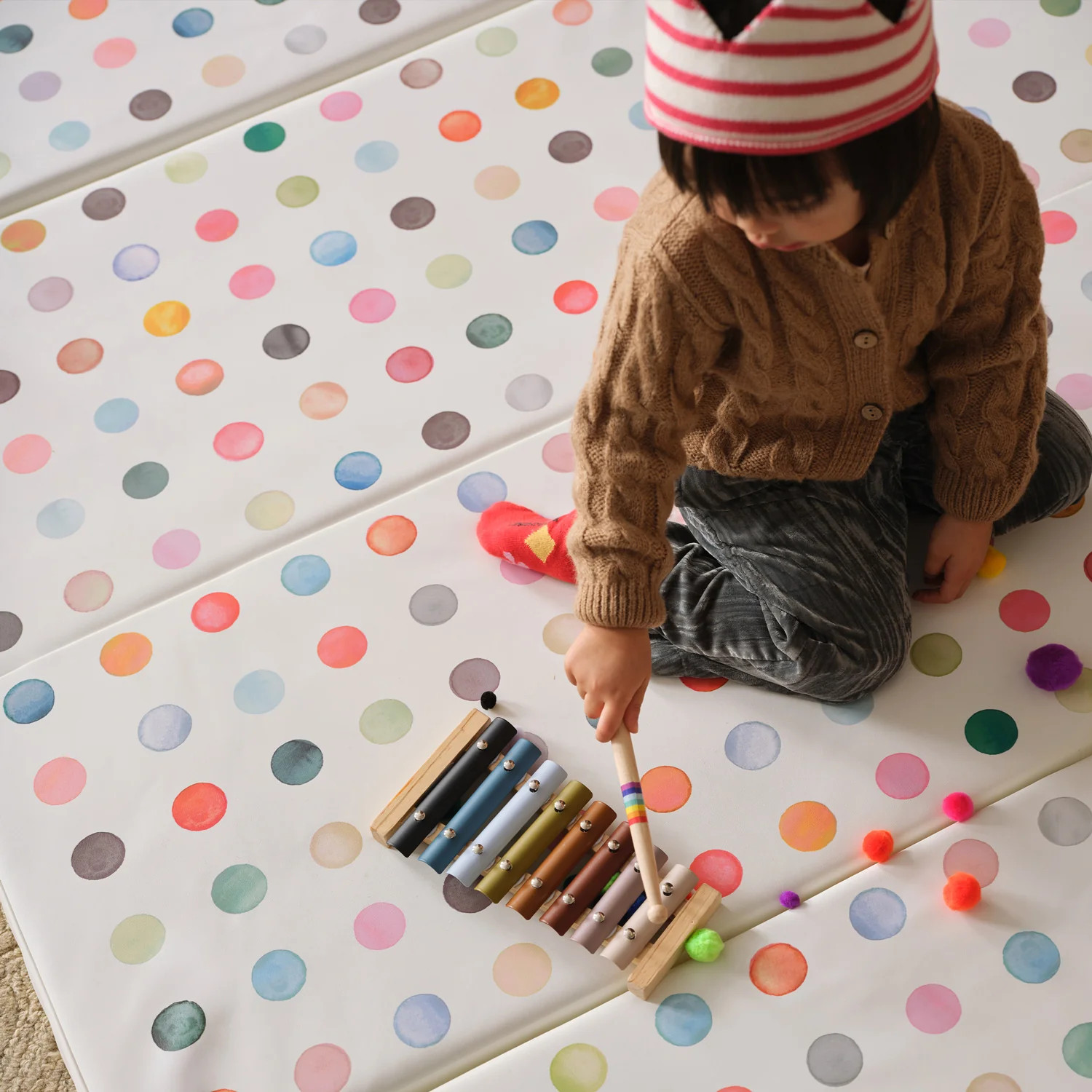 Colorful Polka Dot Foldable Foam Tumbling Mats for Kids | House of Noa | House of Noa