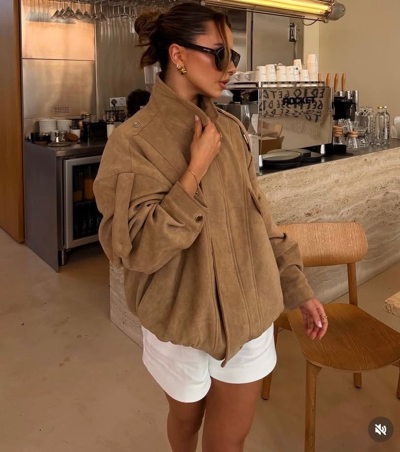 White shorts
Suede bomber 

#LTKPetite #LTKBeauty #LTKTravel