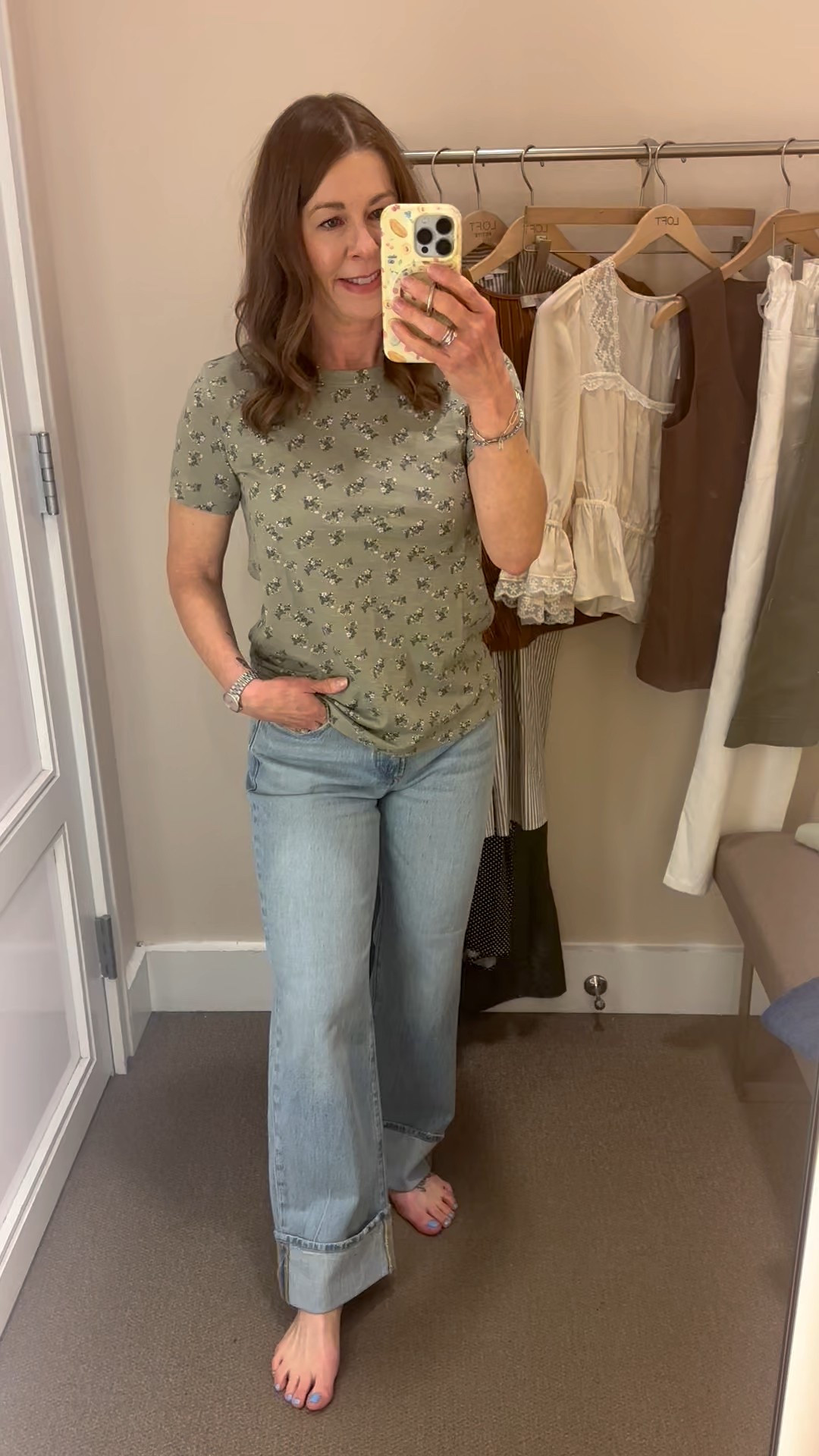 Loft tshirt size small
Loft cuffed jeans

#LTKSaleAlert #LTKPetite