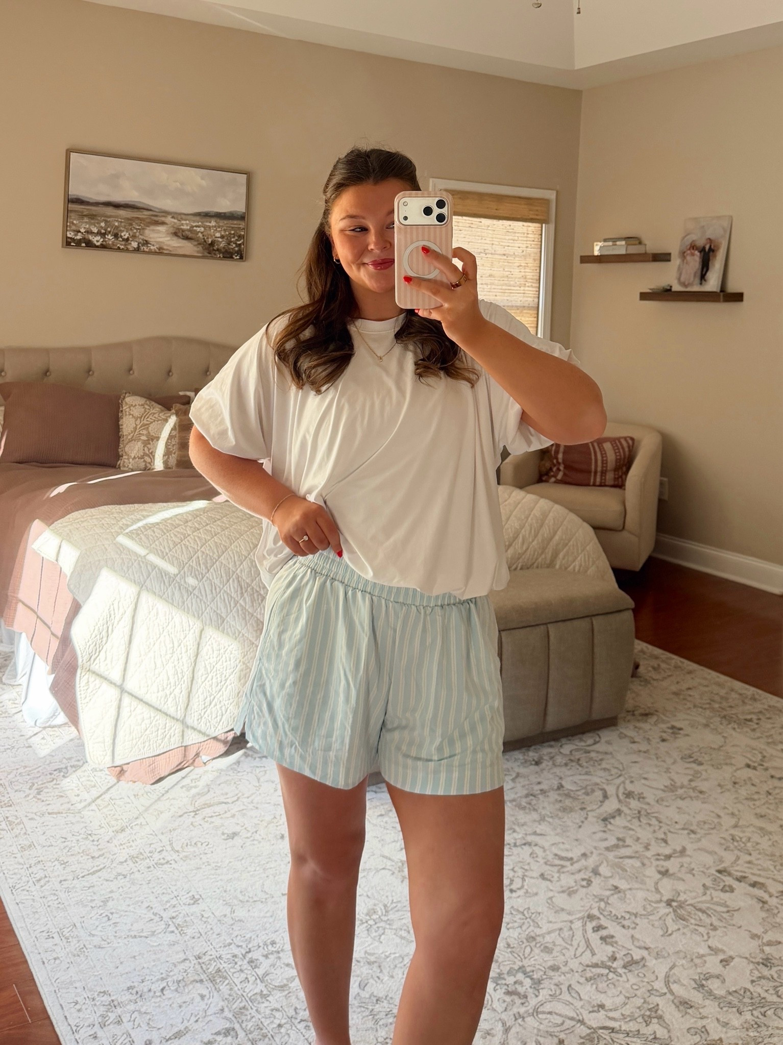 gym ootd! 

large in top, medium in shorts