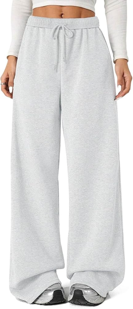 Women's Fleece Wide Leg Sweatpants Baggy Straight Leg Sweat Pants with Pockets | Amazon (US)