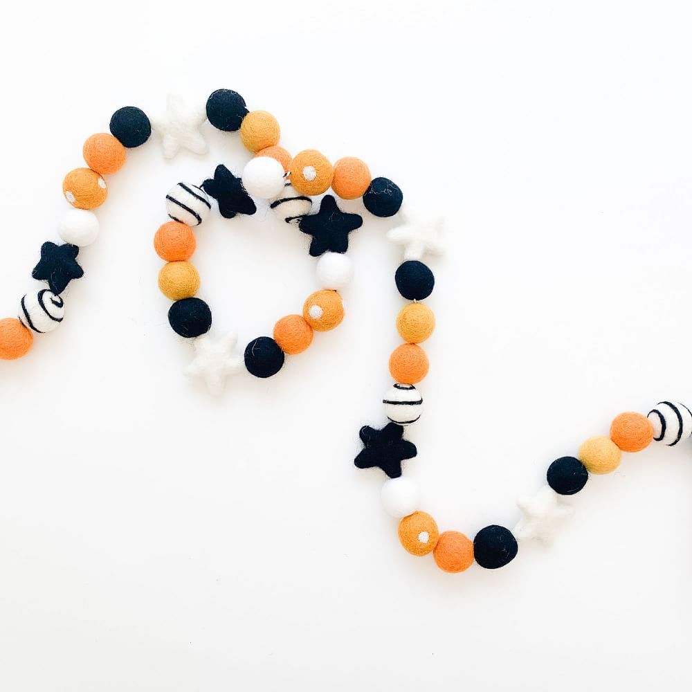 Pearl &amp; Jane Halloween Star Felt Garland | West Elm (US)