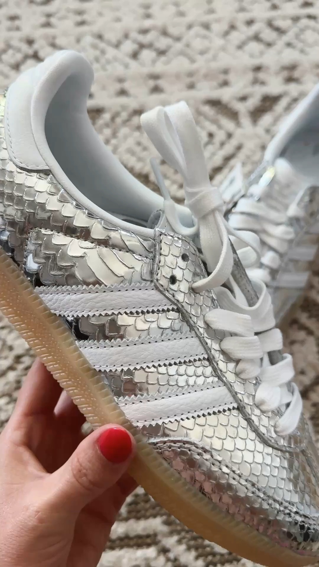 These silver adidas 😍 go down 1/2 a size